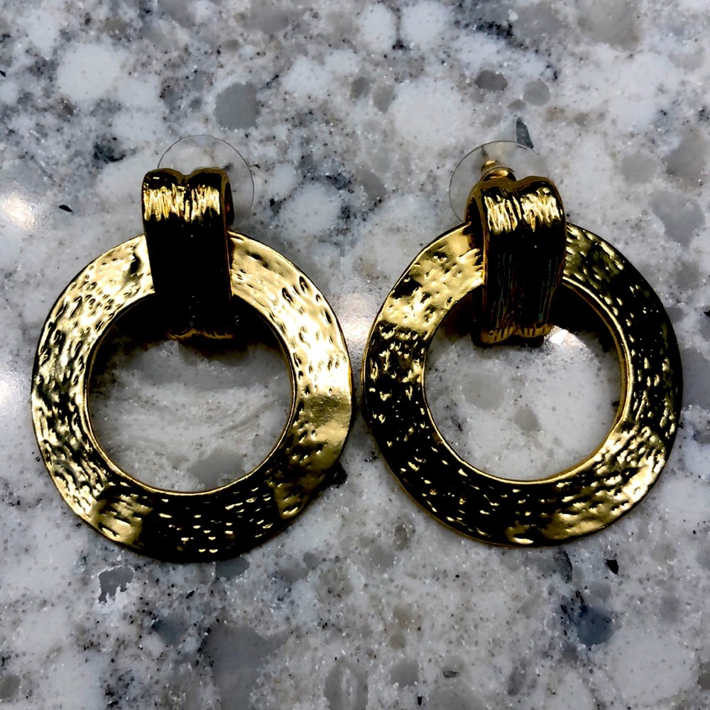 Gold Elaine Turner pierced hoop earrings